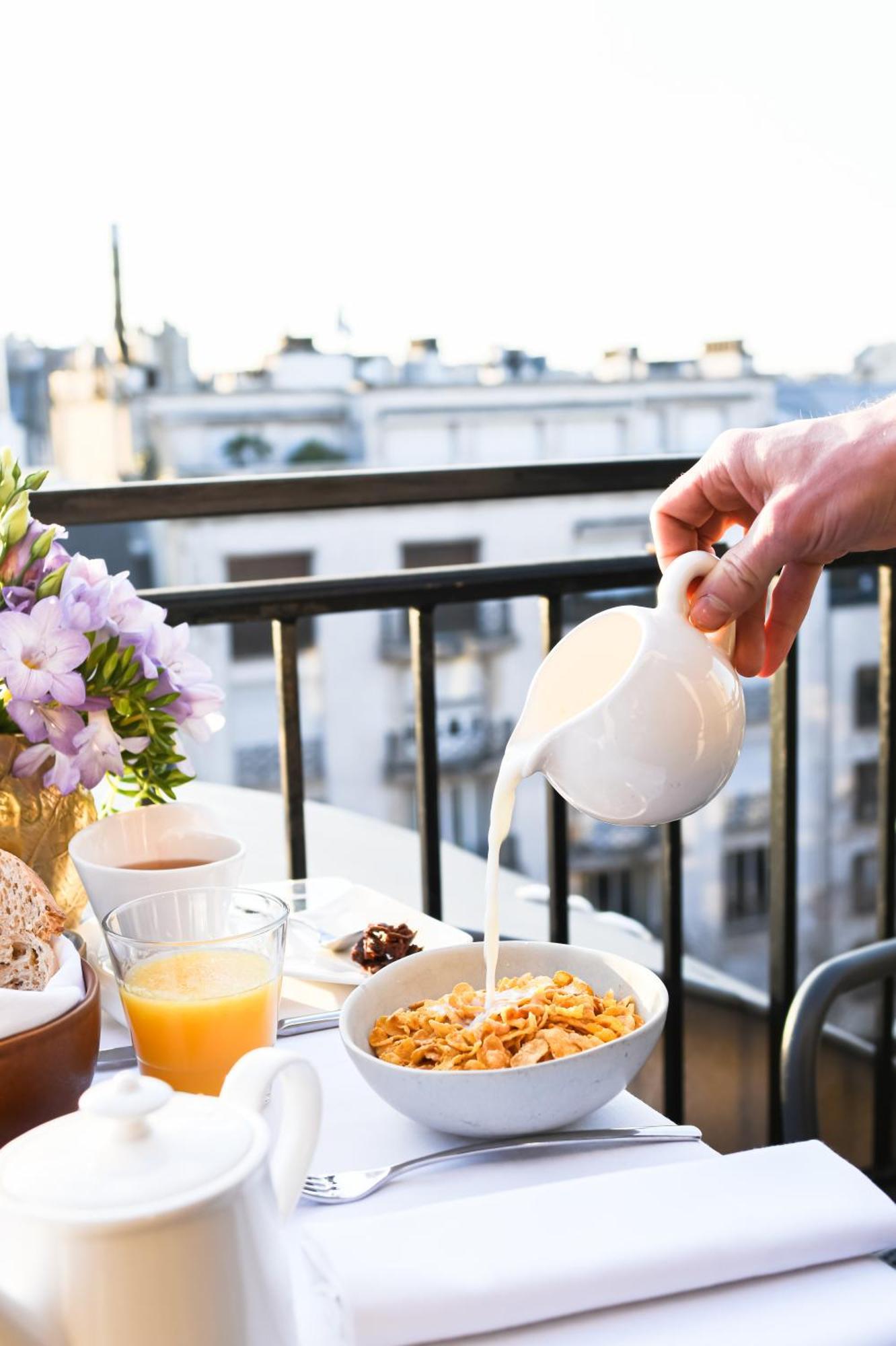 Grand Hotel Champs-Elysees Paris Dış mekan fotoğraf