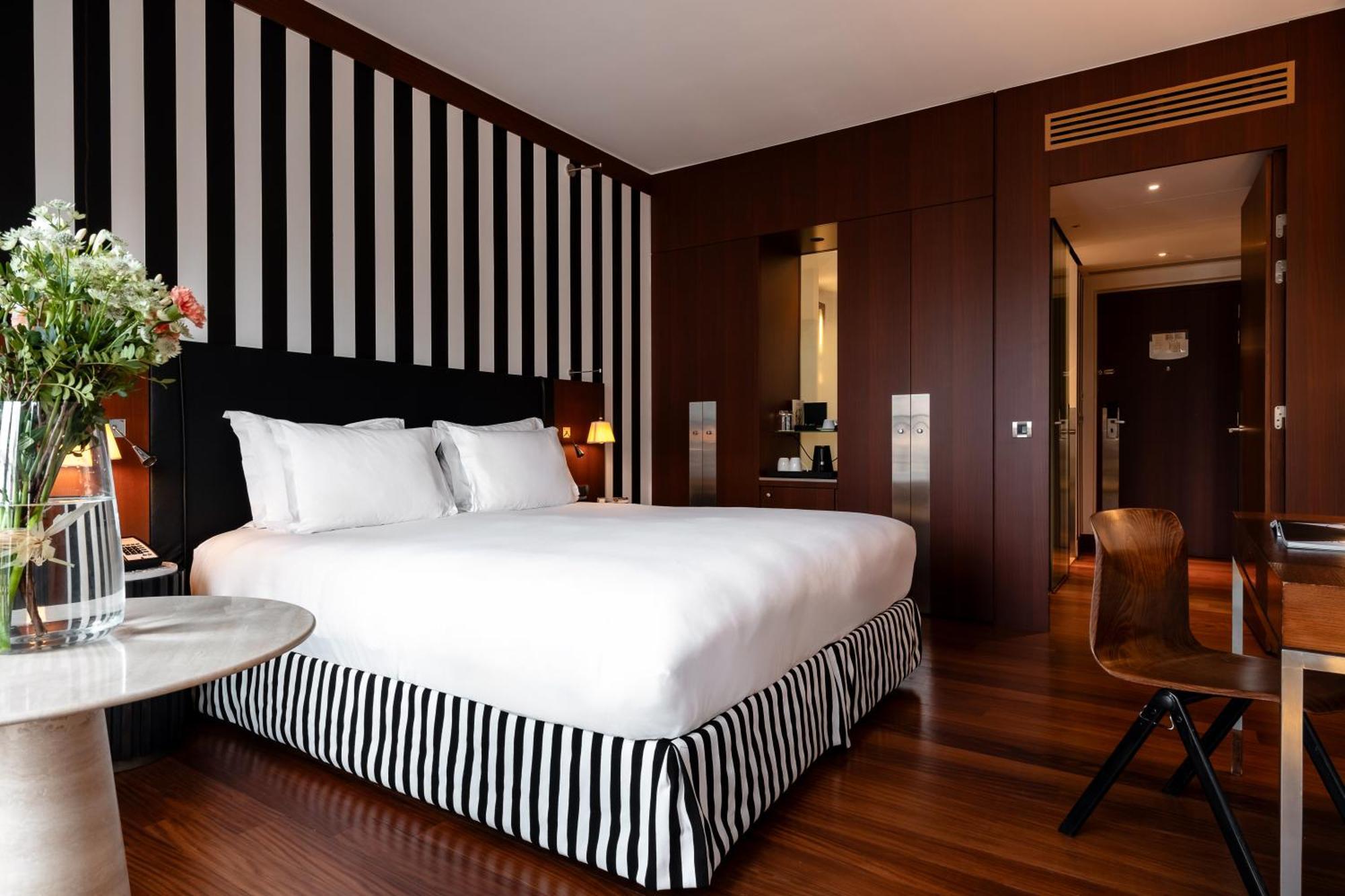 Grand Hotel Champs-Elysees Paris Dış mekan fotoğraf
