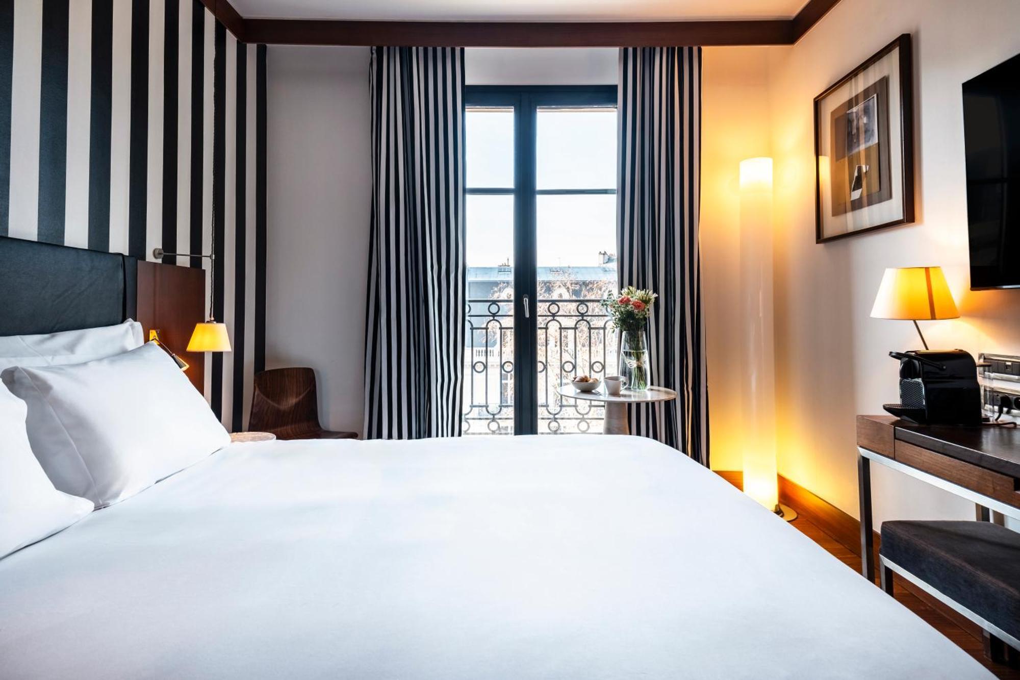 Grand Hotel Champs-Elysees Paris Dış mekan fotoğraf